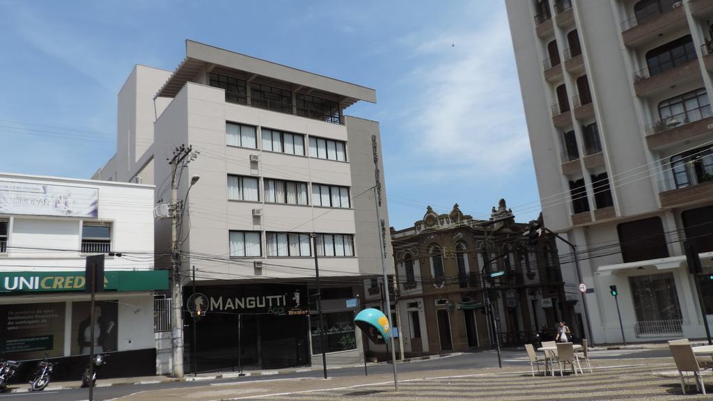 总统酒店 帕苏斯 外观 照片